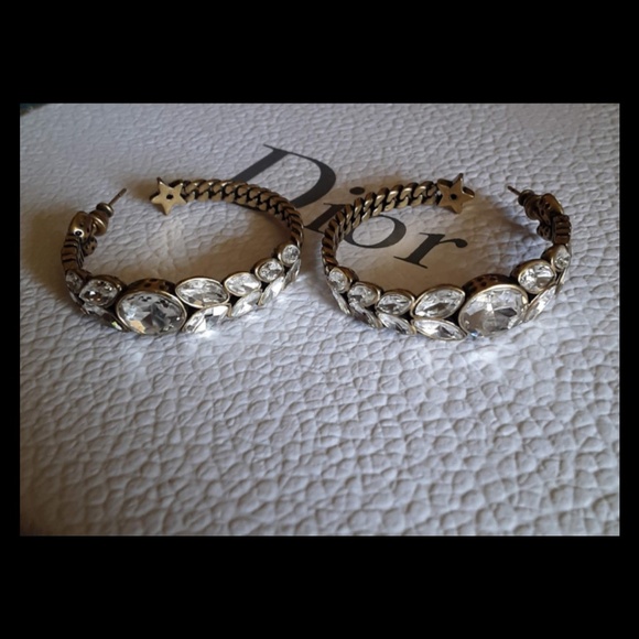 New🌟'19 Dio(R)evolution Crystal Hoop Earrings! - Picture 5 of 5